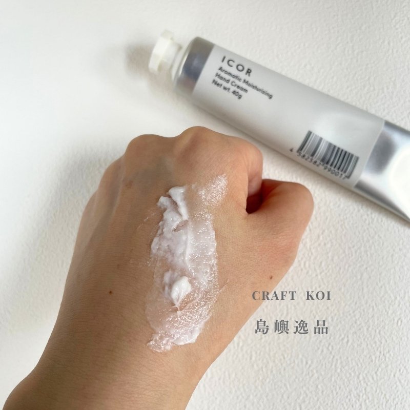 ICOR 護手霜,塗抹在手上的質地狀態,推開後的樣子